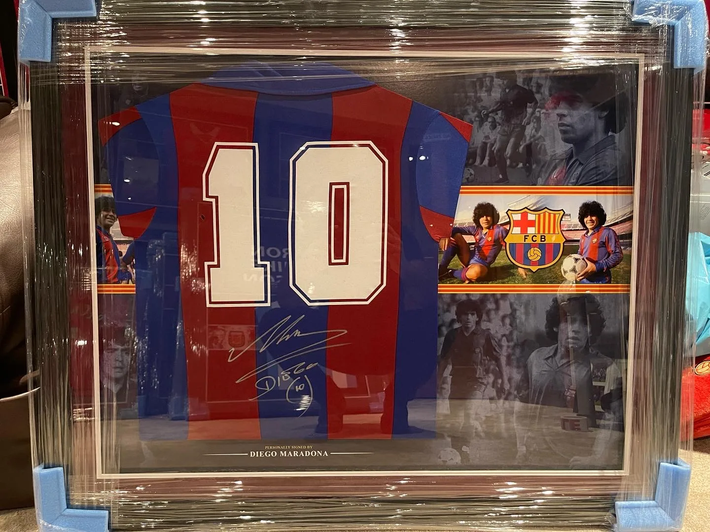 Diego Maradona Signed Barcelona 10 Shirt