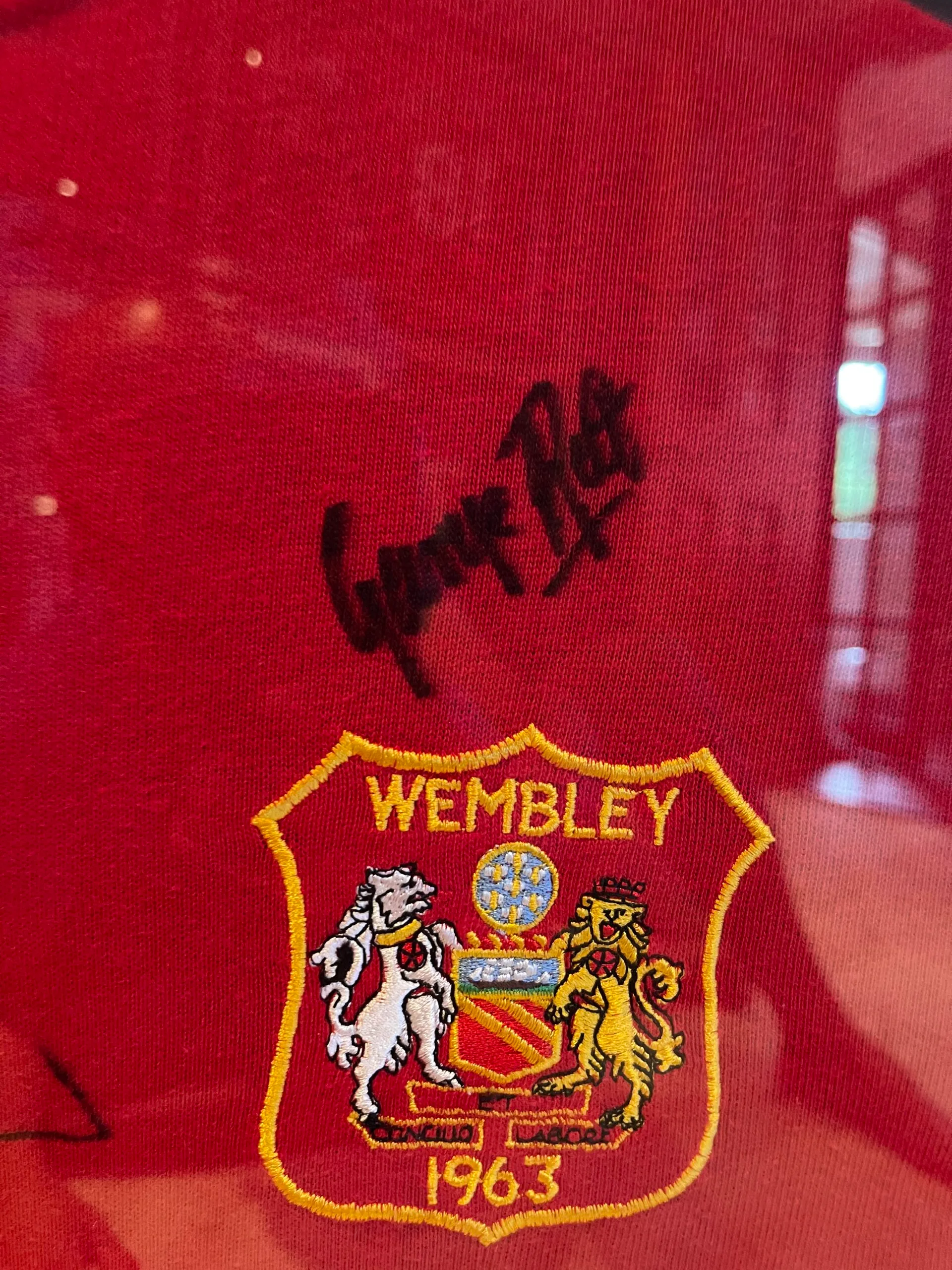 Manchester United Holy Trinity Best, Law and Charlton signed 1963 final shirt - Image 3