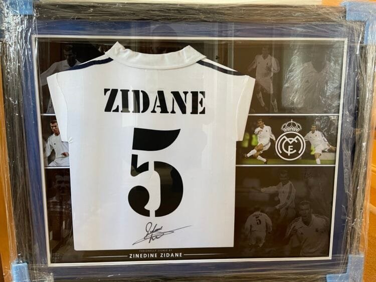 Zinedine Zidane Signed Real Madrid Centenary Shirt