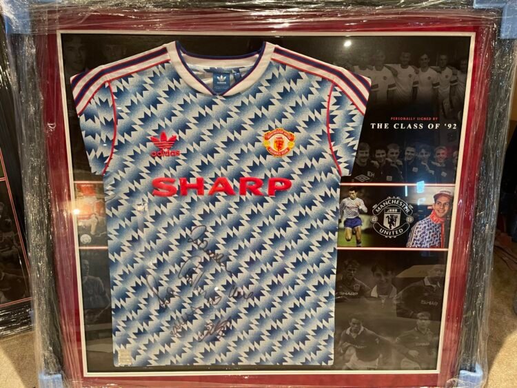 Manchester United signed 'Class of '92' shirt