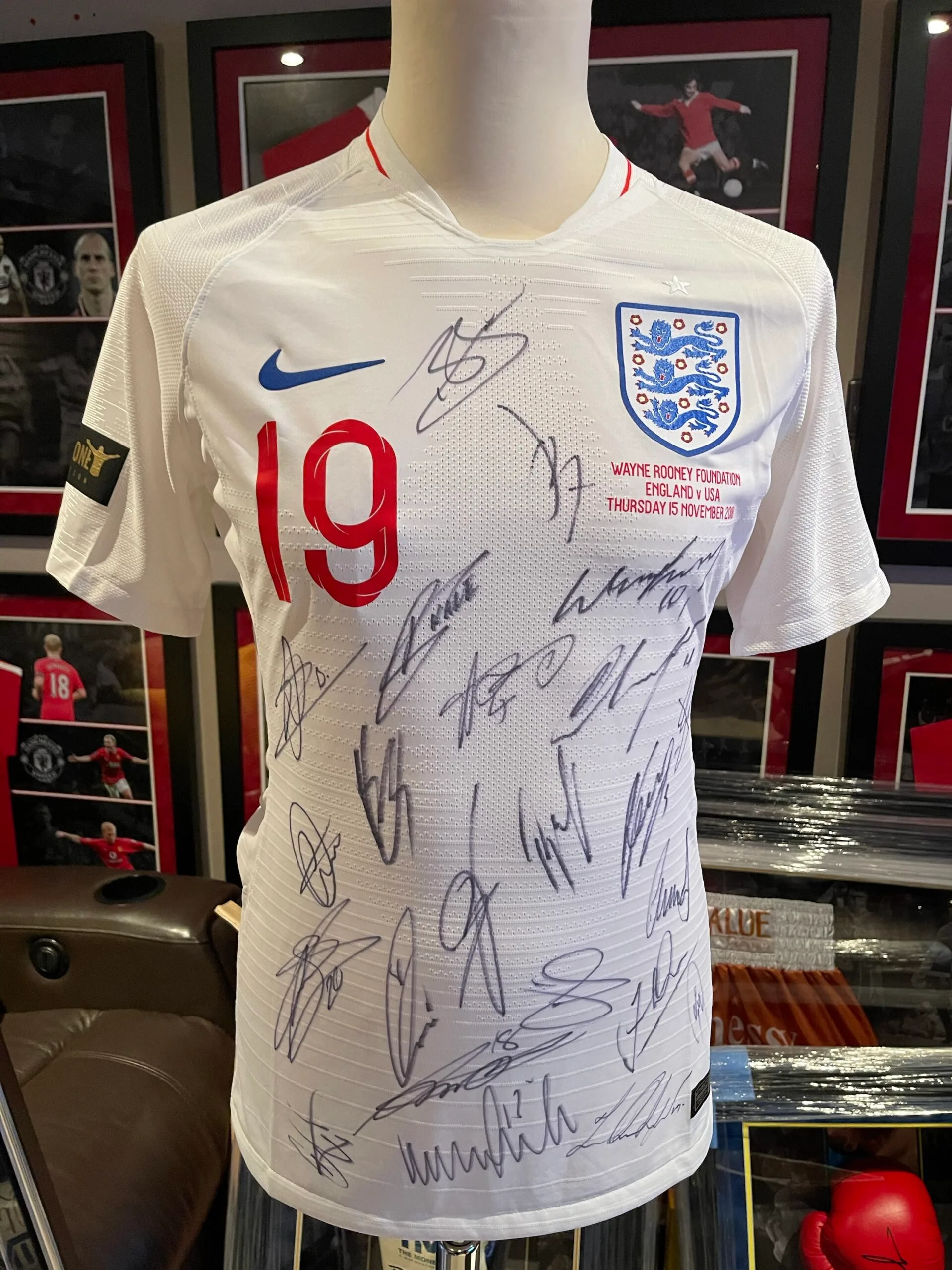 Marcus Rashford match worn England vs USA framed signed shirt - Image 2