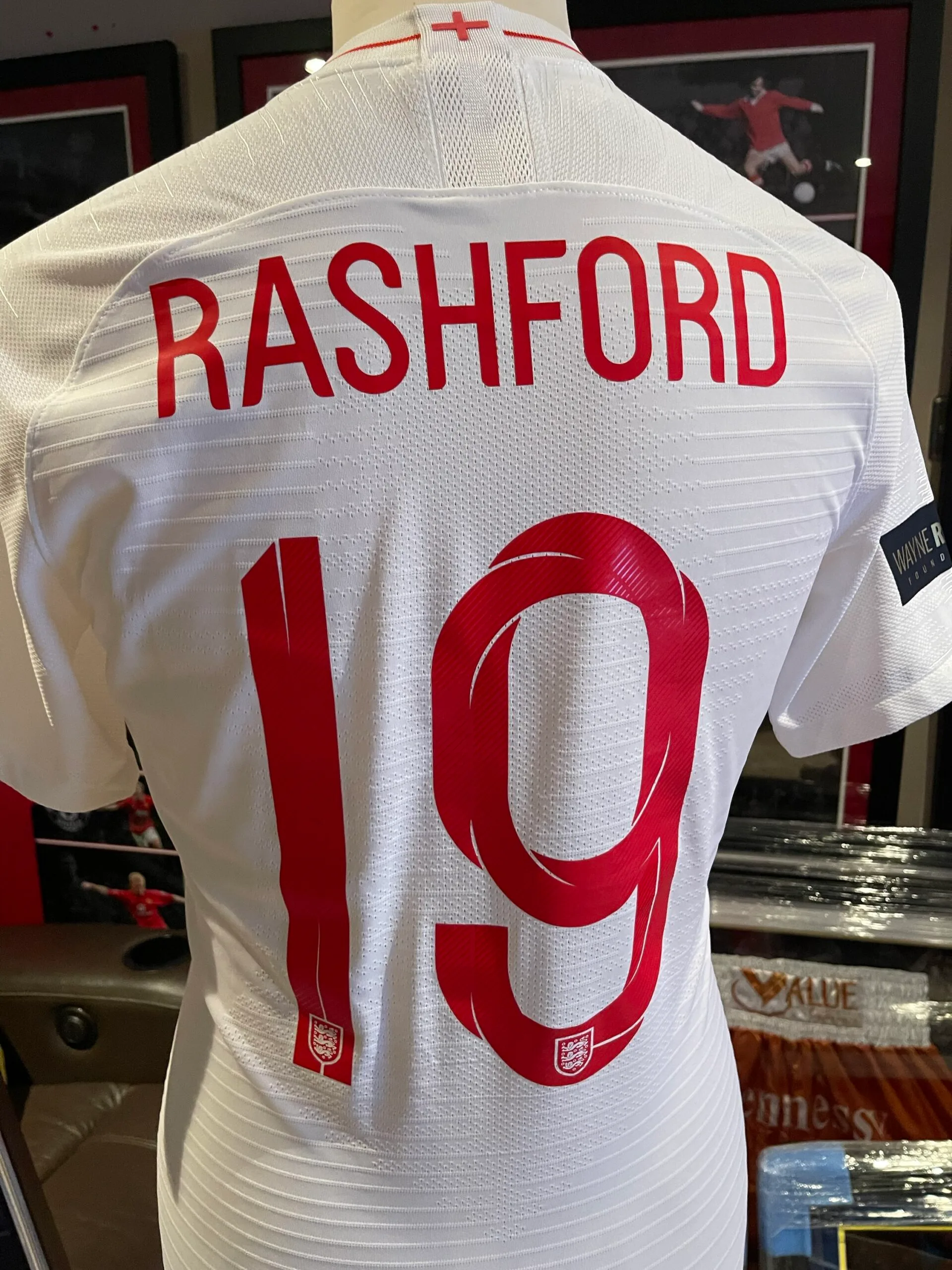 Marcus Rashford match worn England vs USA framed signed shirt - Image 9