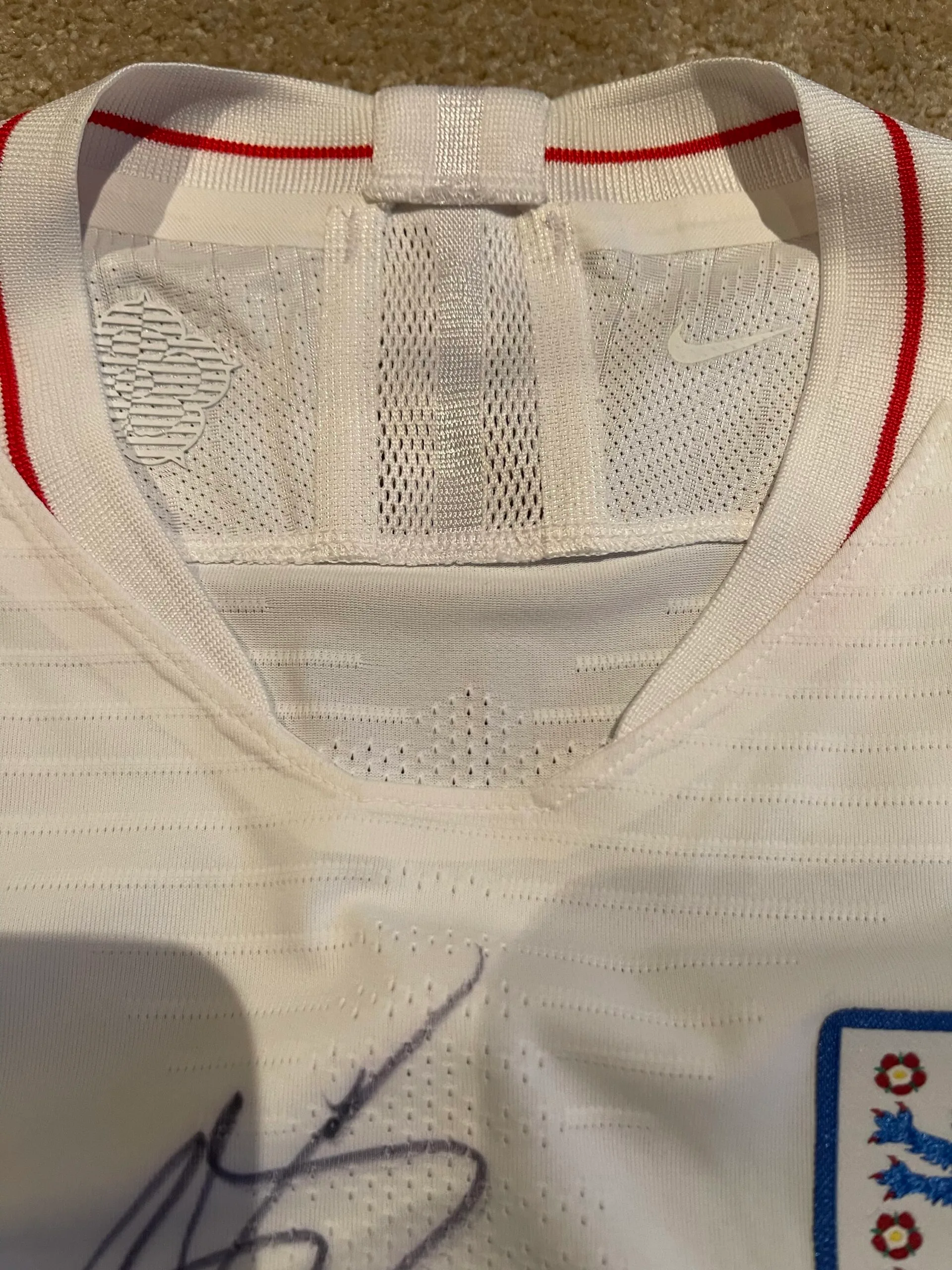 Marcus Rashford match worn England vs USA framed signed shirt - Image 11