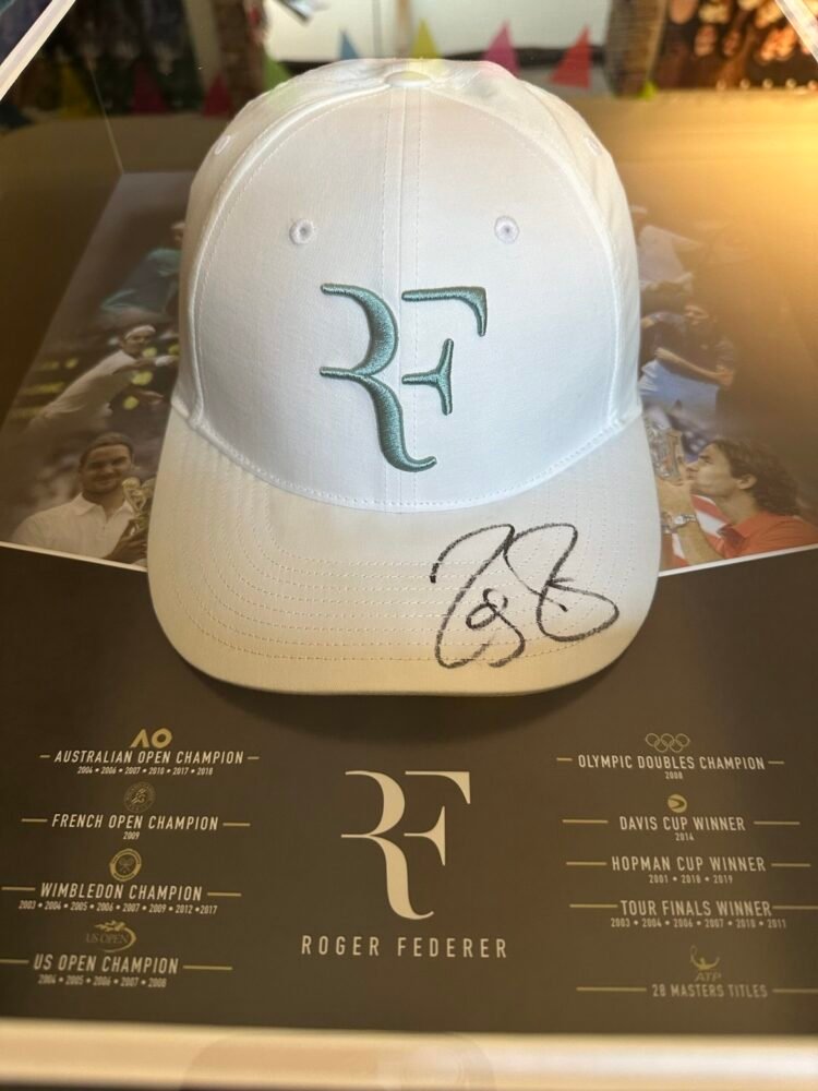 Roger Federer signed tennis career cap - Image 12