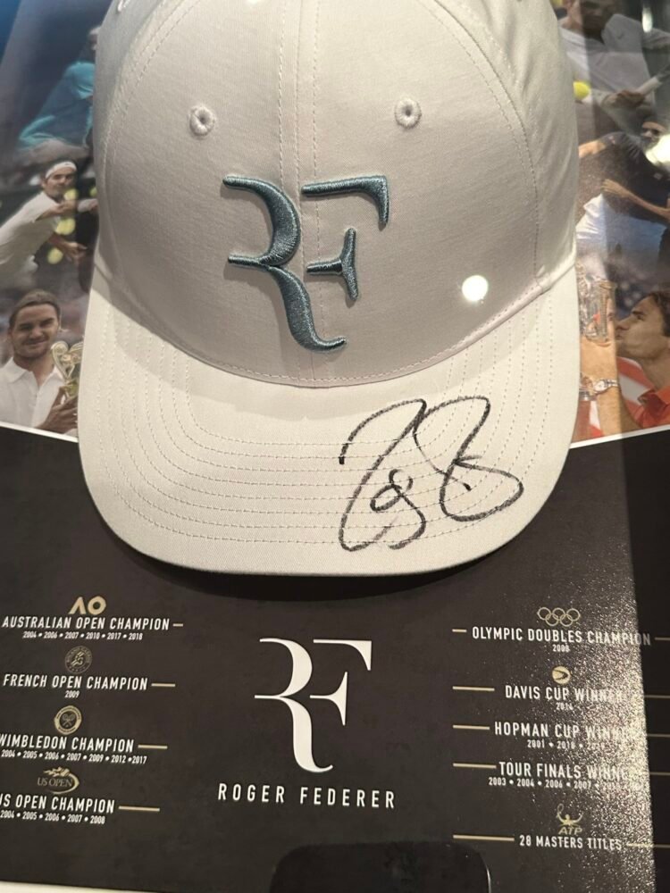 Roger Federer signed tennis career cap - Image 4