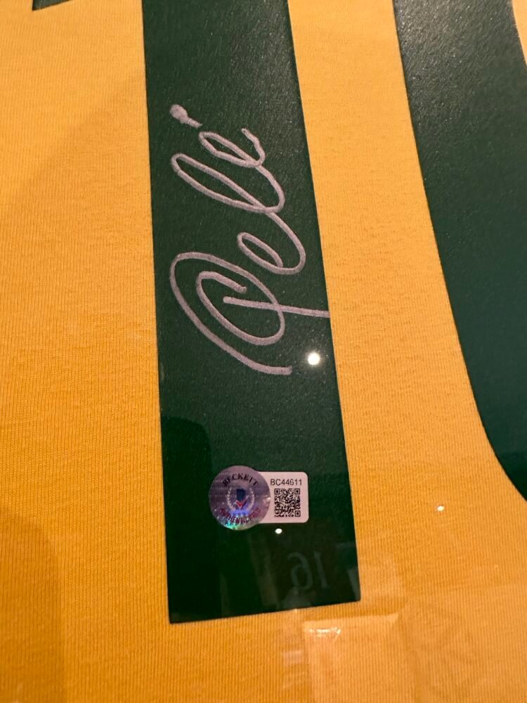 Pele signed Brazil shirt Beckett authenticated - Image 3