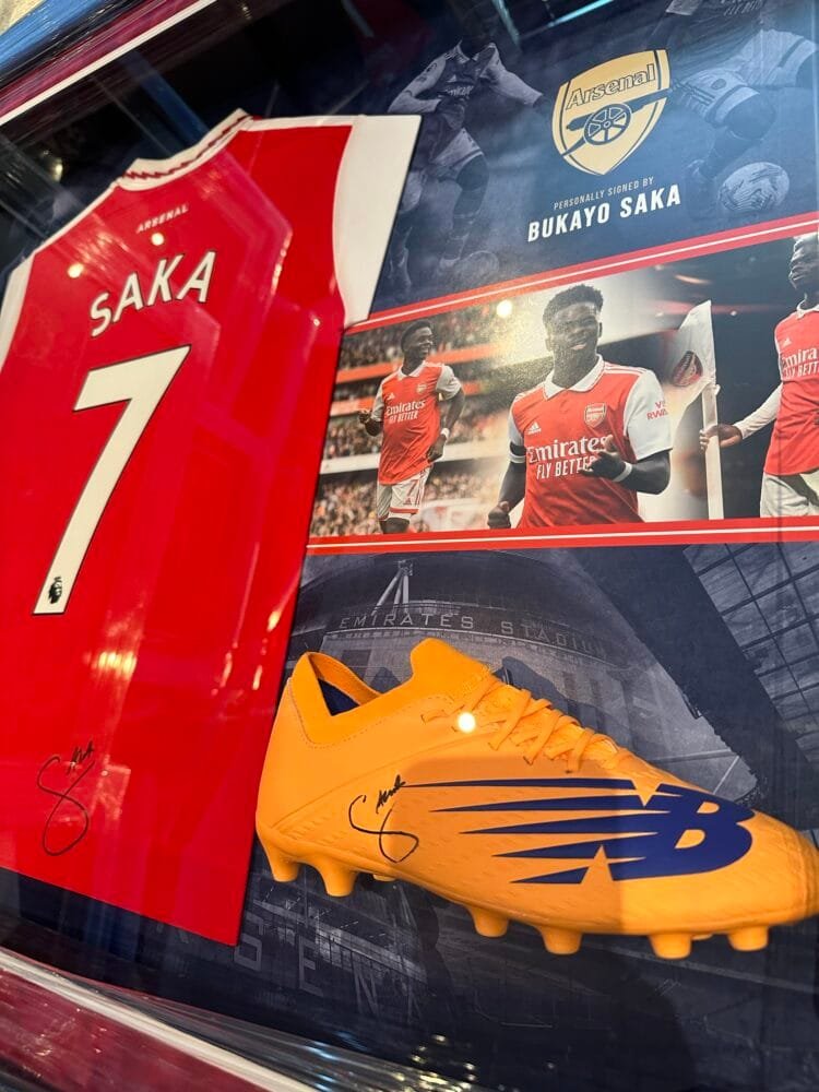 Bukayo Saka signed Arsenal shirt and boot presentation - Image 7