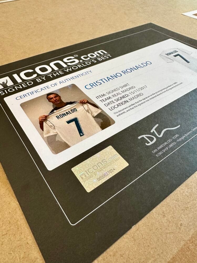 Cristiano Ronaldo Real Madrid & Lionel Messi Barcelona signed shirts Icons - Image 16