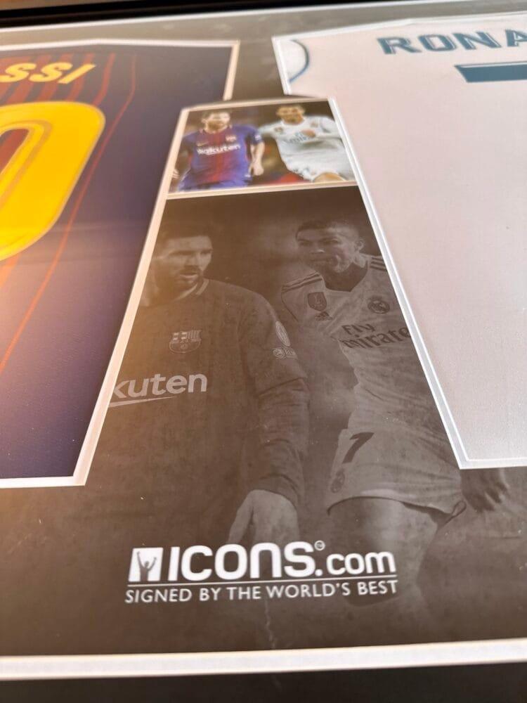Cristiano Ronaldo Real Madrid & Lionel Messi Barcelona signed shirts Icons - Image 12