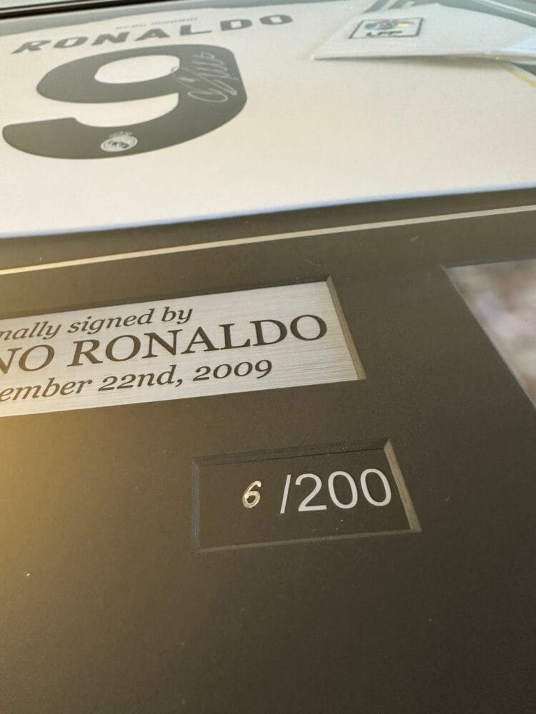 Cristiano Ronaldo signed Real Madrid Shirt CR9 ICONS - Image 7